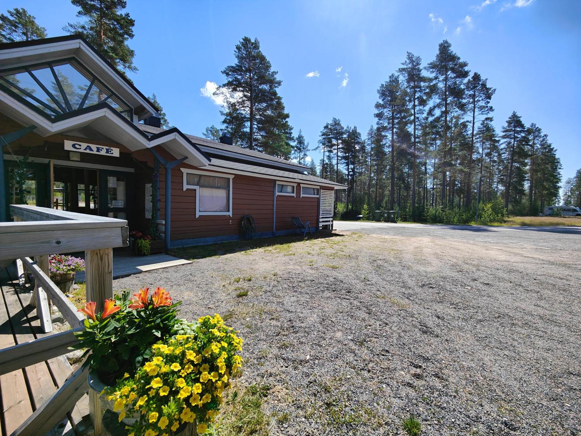 Ahvenlampi Camping Saarijärvi Екстериор снимка