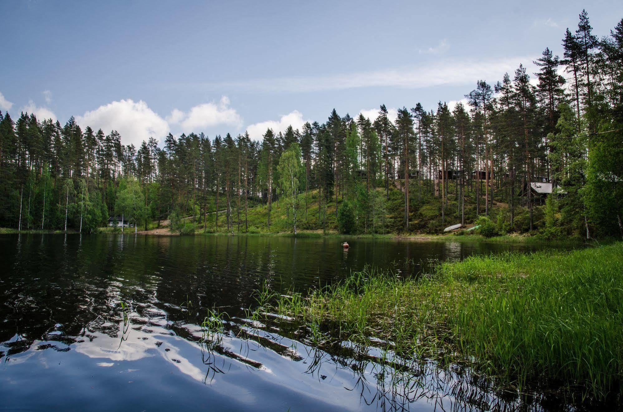 Ahvenlampi Camping Saarijärvi Екстериор снимка